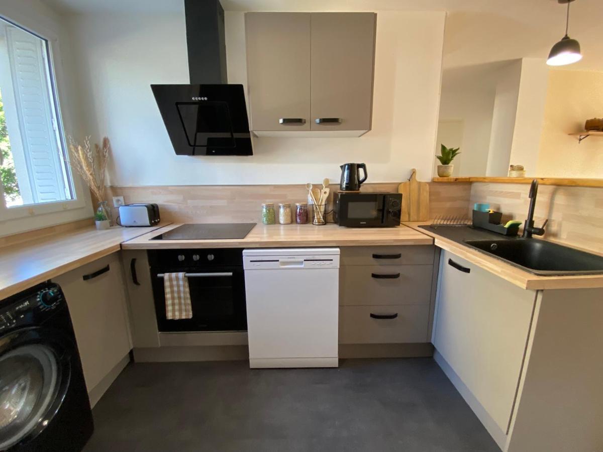 Le Bourget, Grand Appartement Proche Du Centre Гренобъл Екстериор снимка